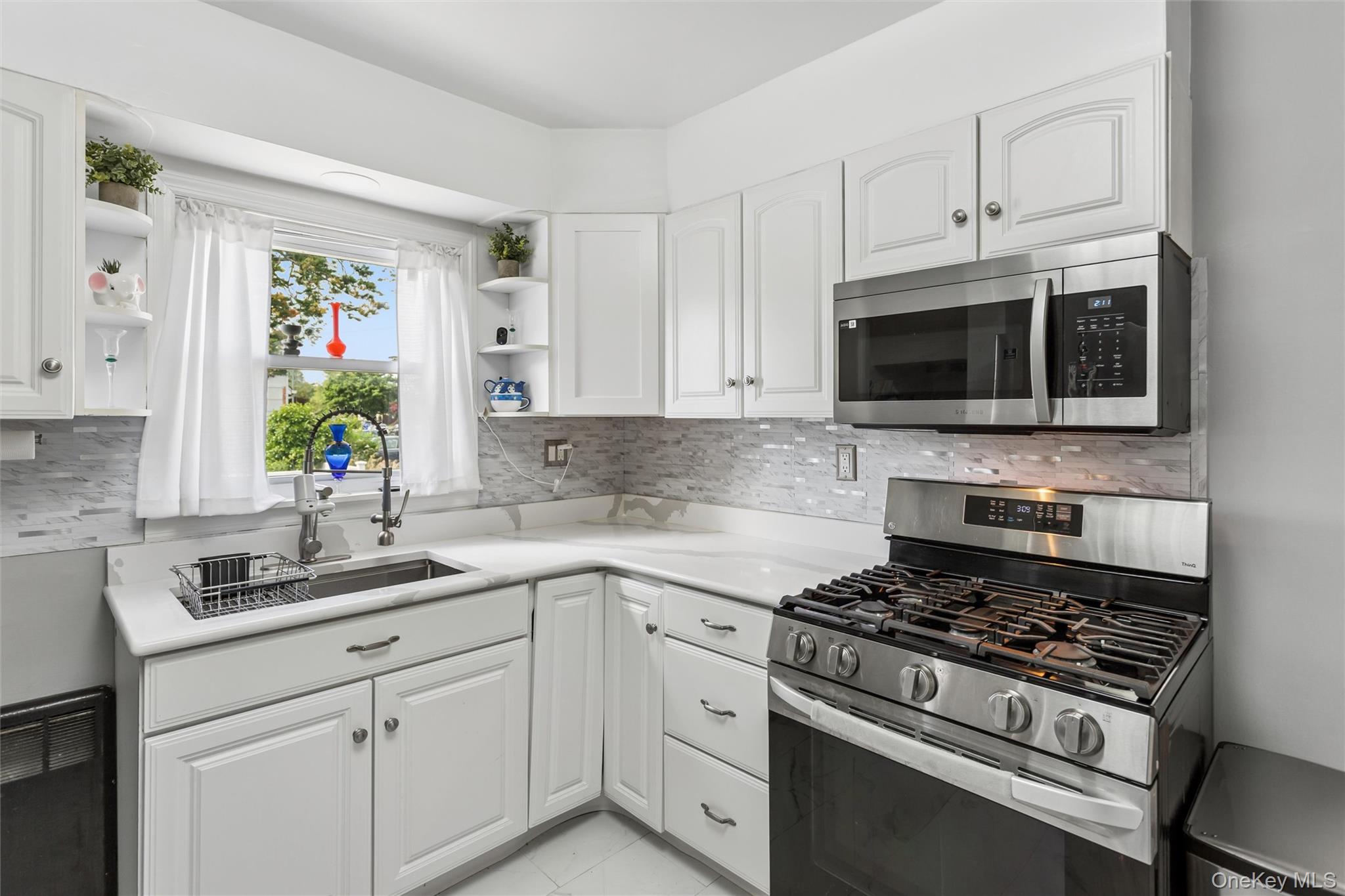 8 Cedarlawn Boulevard Property Photo 9