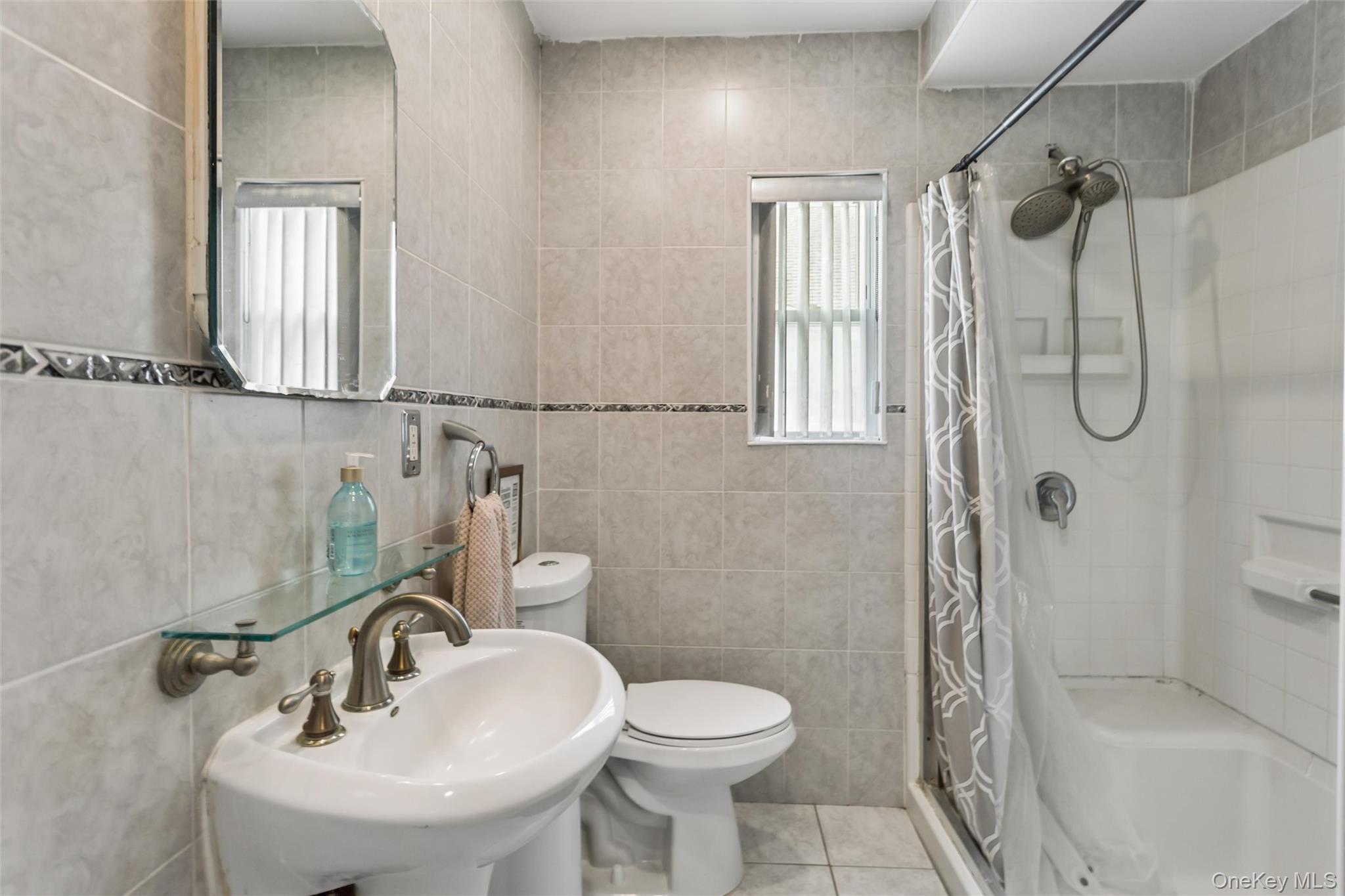 8 Cedarlawn Boulevard Property Photo 13