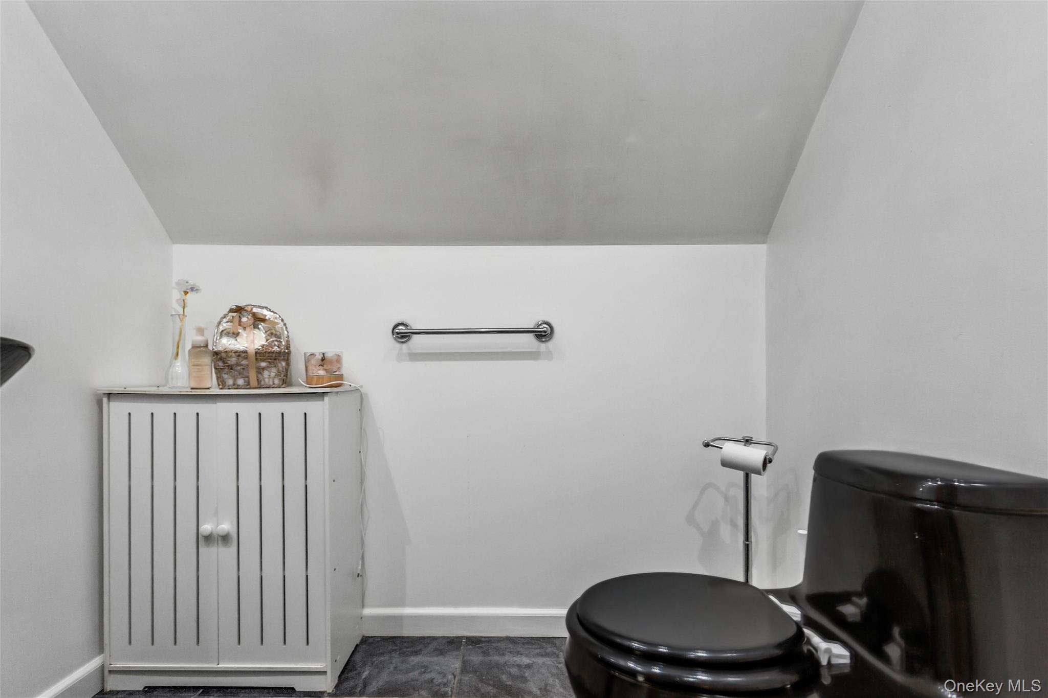 8 Cedarlawn Boulevard Property Photo 18