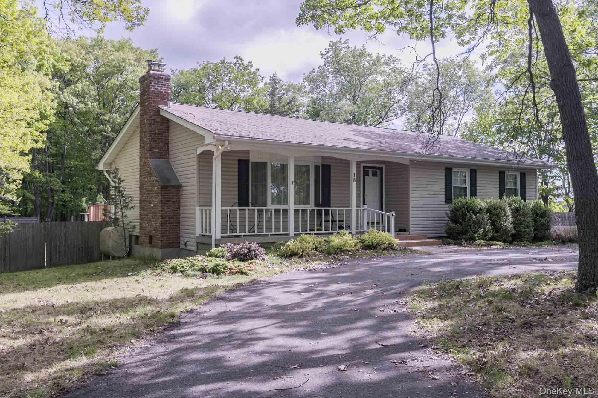 18 Southside Drive Property Photo 1