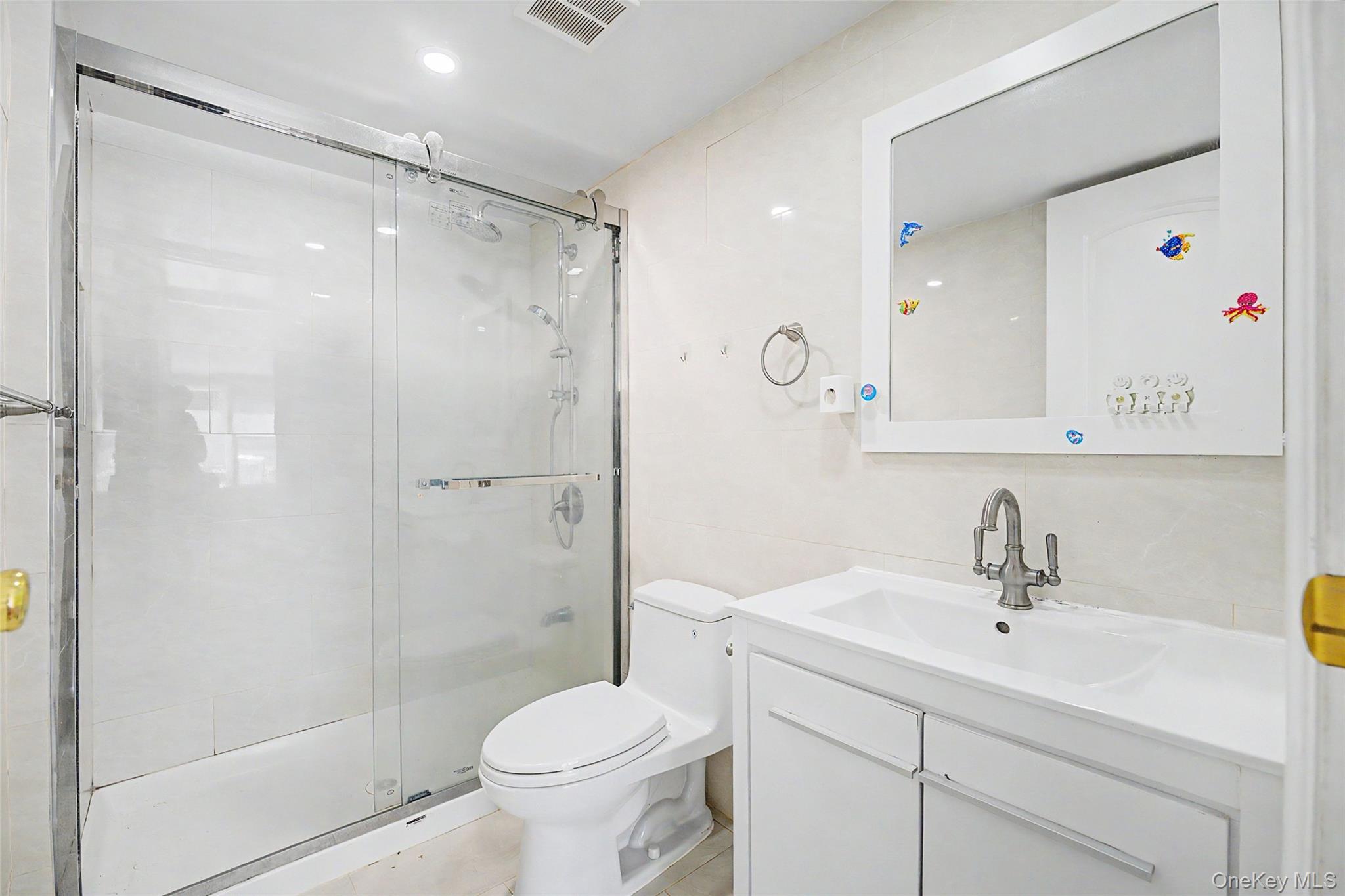 15 Hillvale Road Property Photo 12