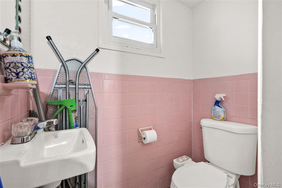 86-16 120th Street Property Photo 9