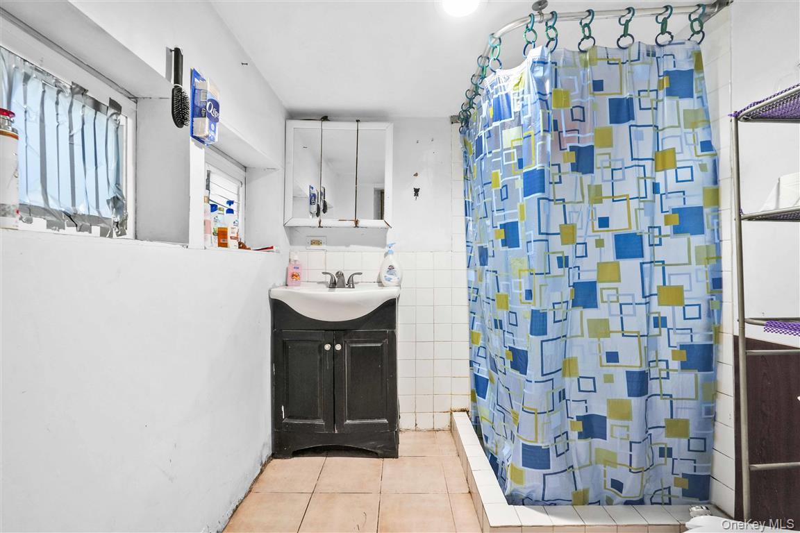 86-16 120th Street Property Photo 18