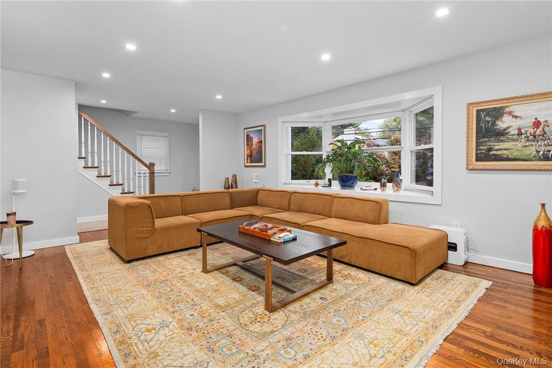 60 Longview Drive Property Photo 3