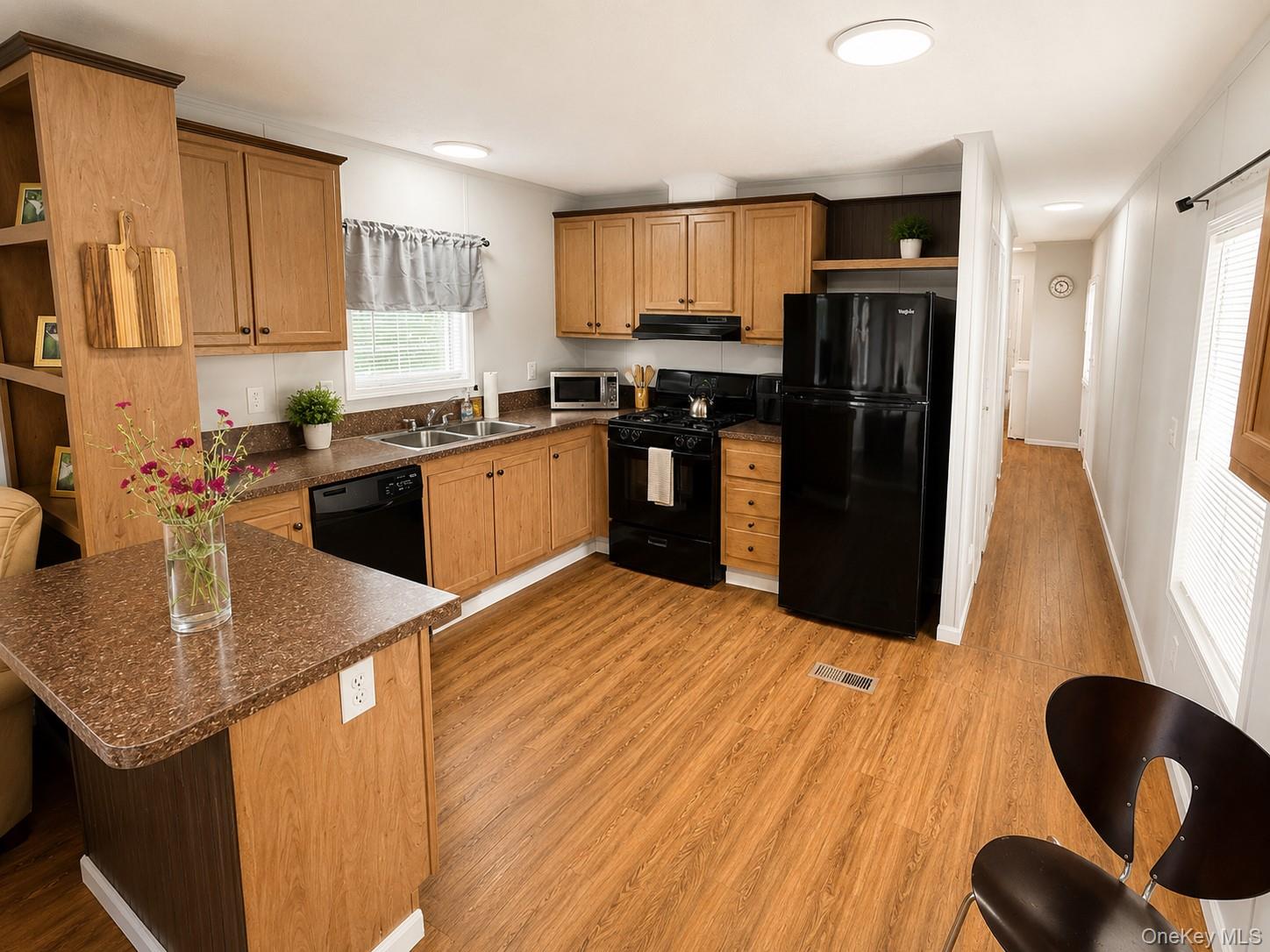 37 Hubbard Avenue 95 Property Photo 4
