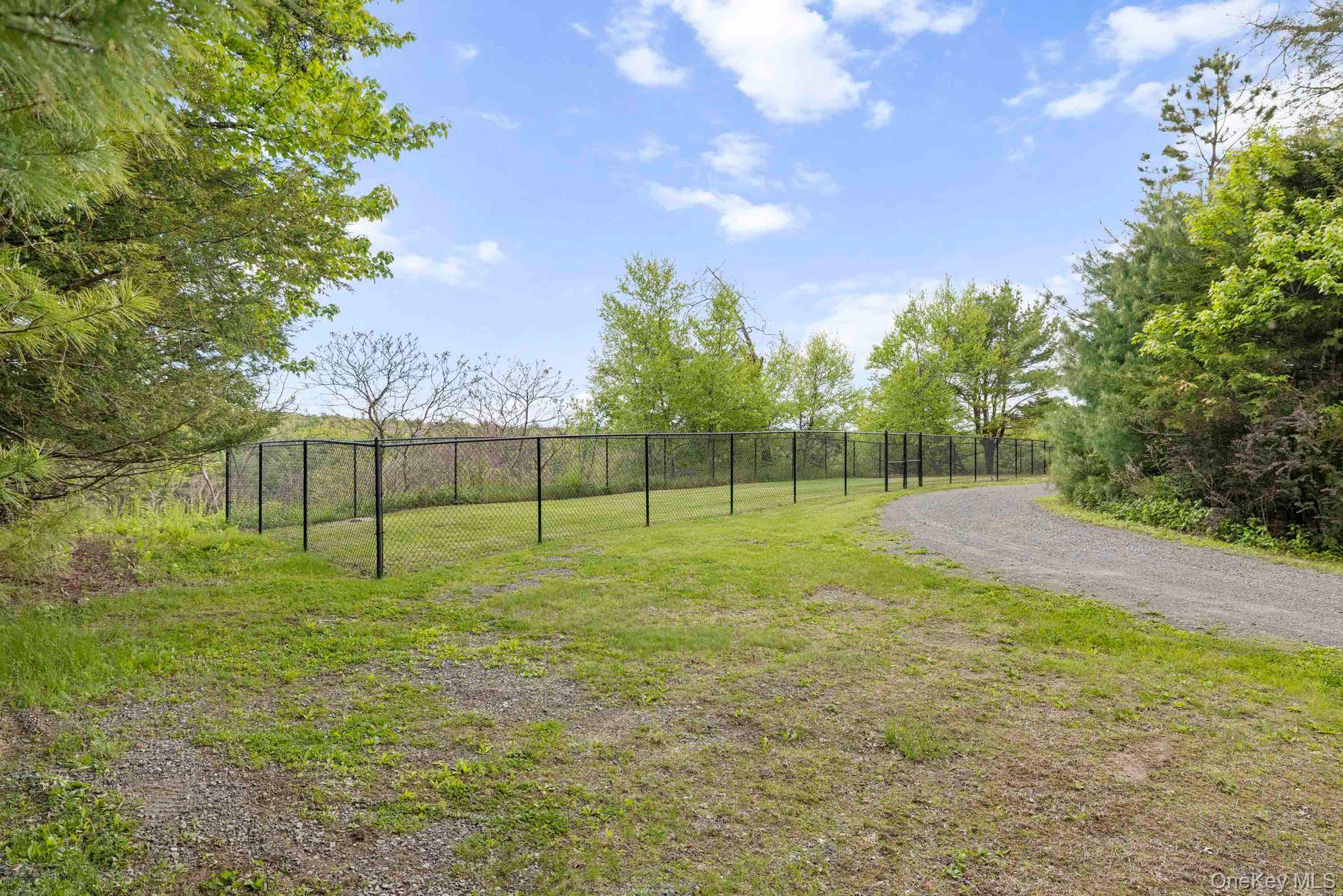 125 Stone Road Property Photo 14