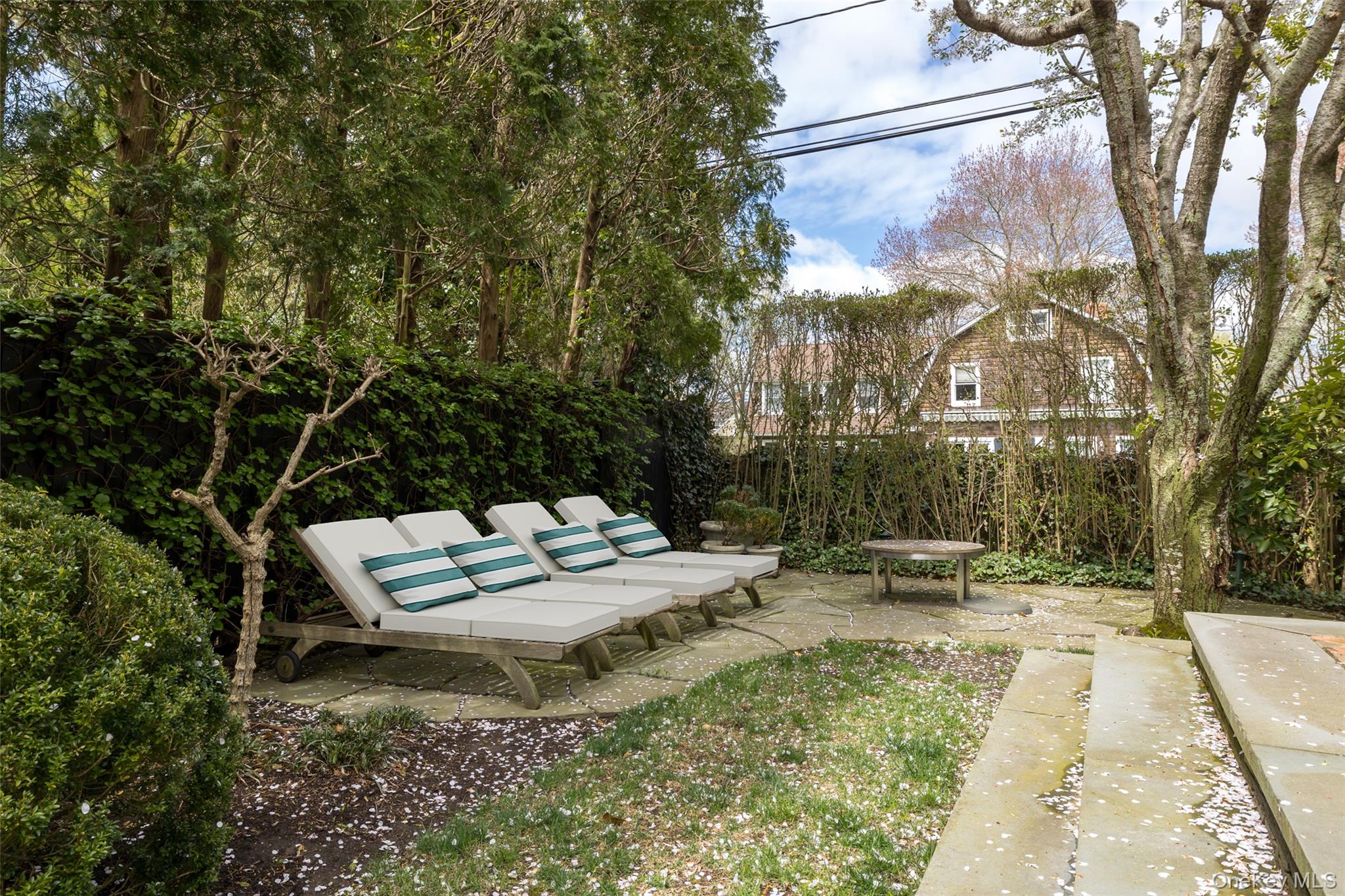 1 Meadow Way Property Photo 34