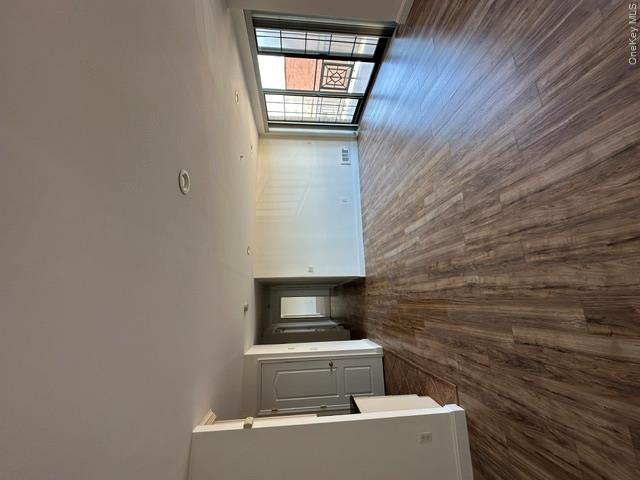 26 W Broadway 303 Property Photo 16