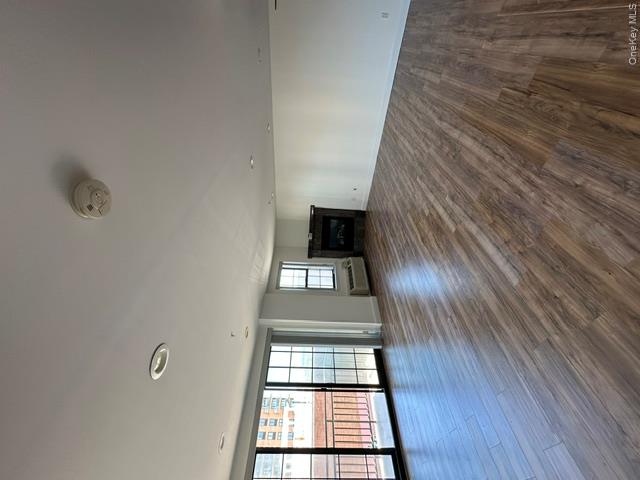 26 W Broadway 303 Property Photo 17