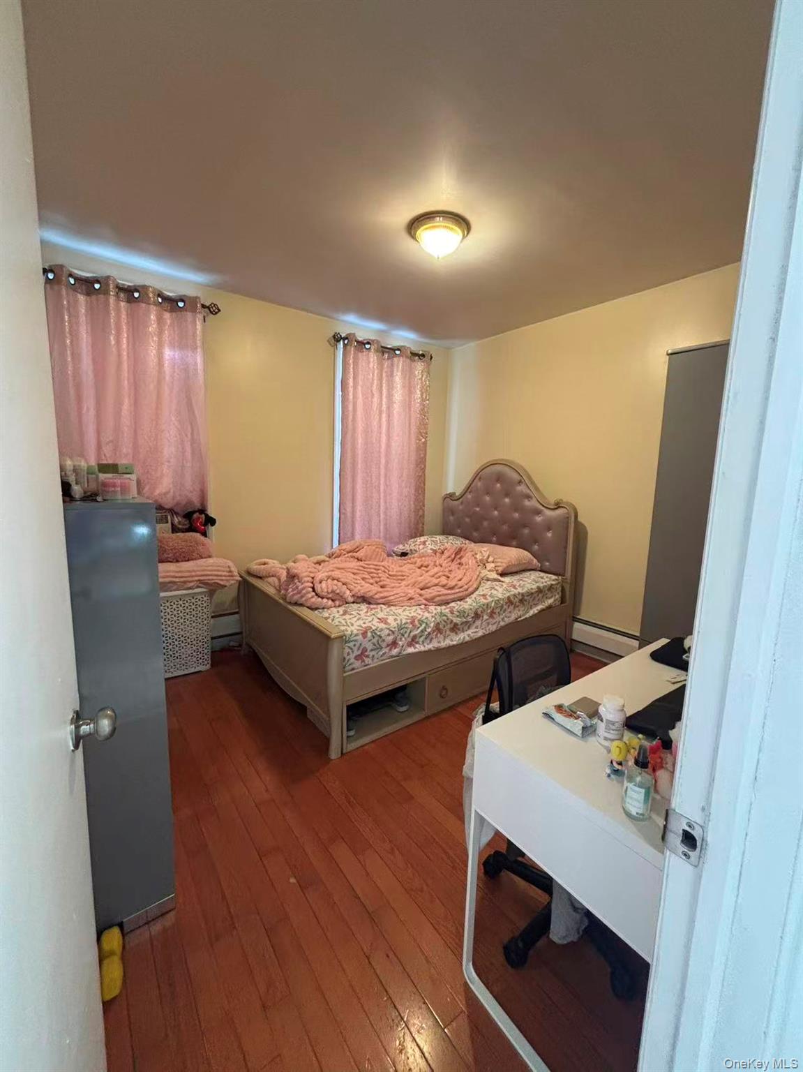 450 Newport Street Property Photo 12