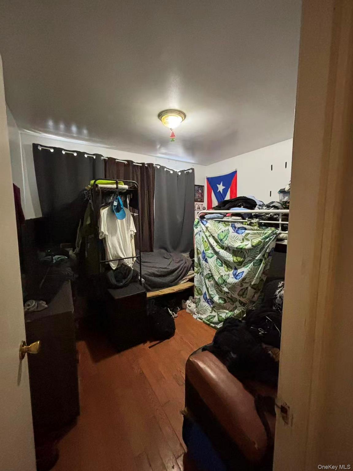 450 Newport Street Property Photo 22