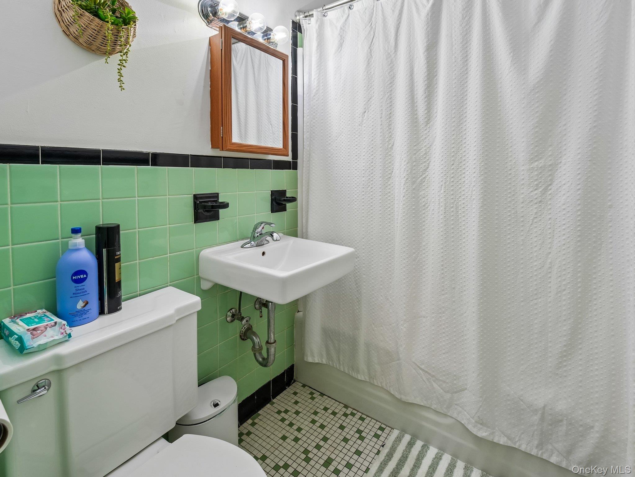 1-7 South Street Property Photo 11