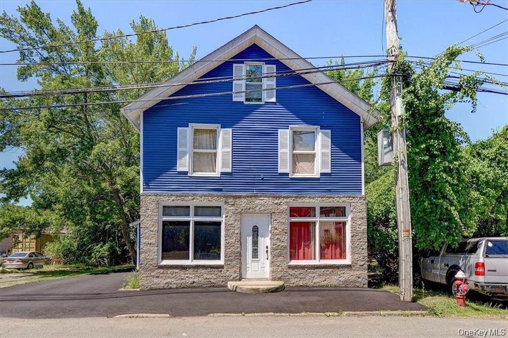 5 Tallman Place Property Photo 6