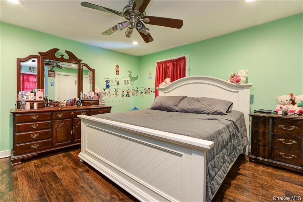 5 Tallman Place Property Photo 17