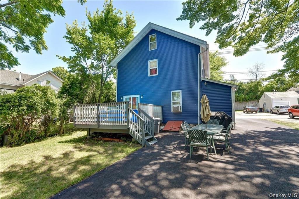 5 Tallman Place Property Photo 21