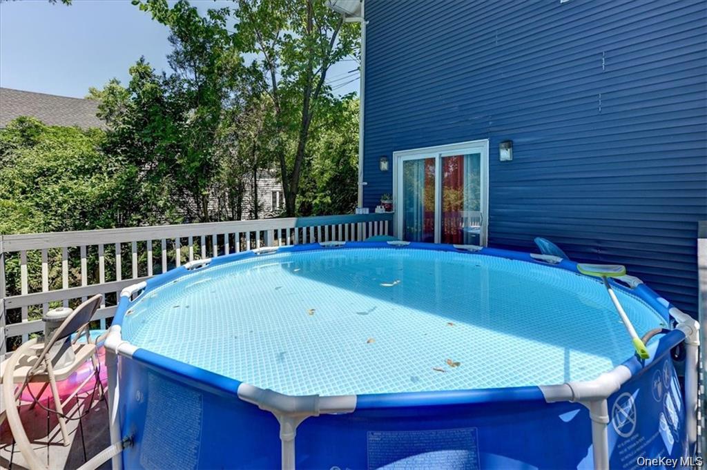 5 Tallman Place Property Photo 22