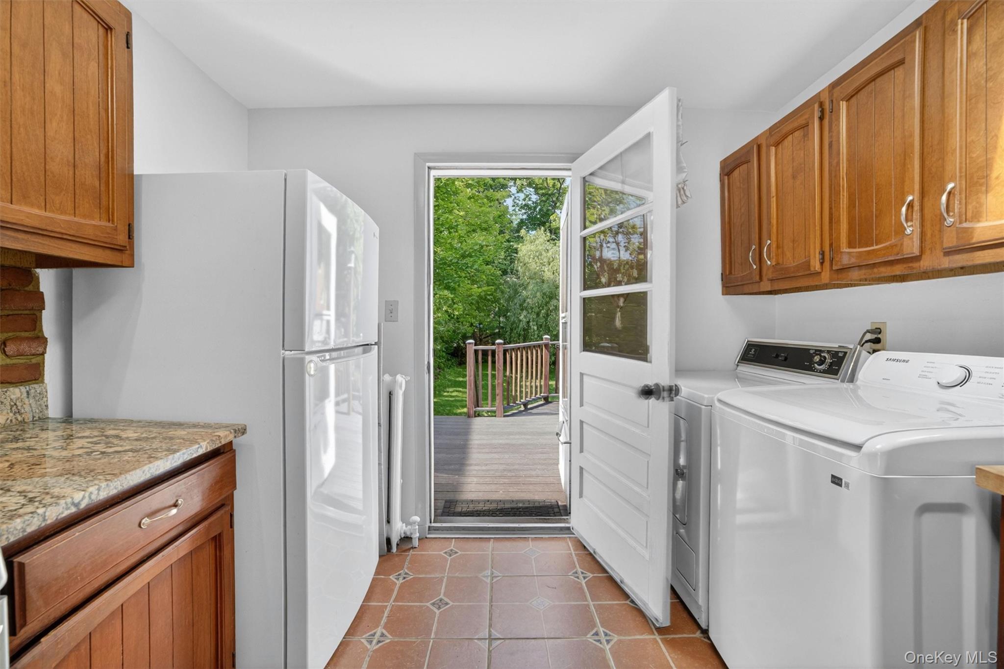 33 Maurice Avenue Property Photo 15