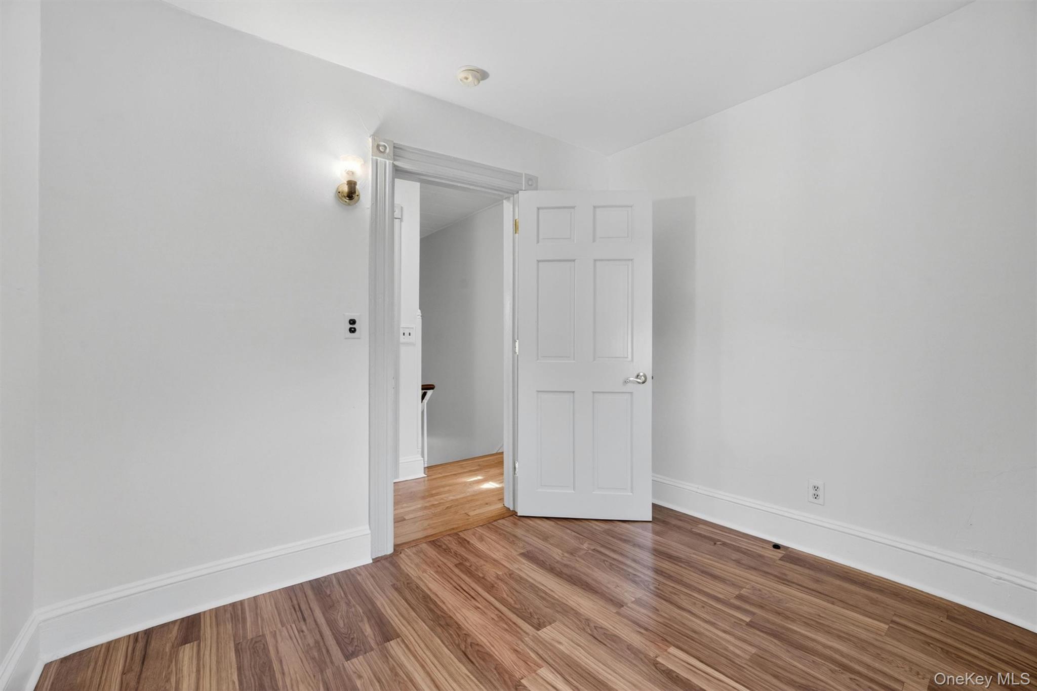 33 Maurice Avenue Property Photo 24
