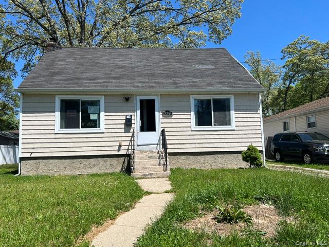 216 Manhattan Avenue Property Photo 1