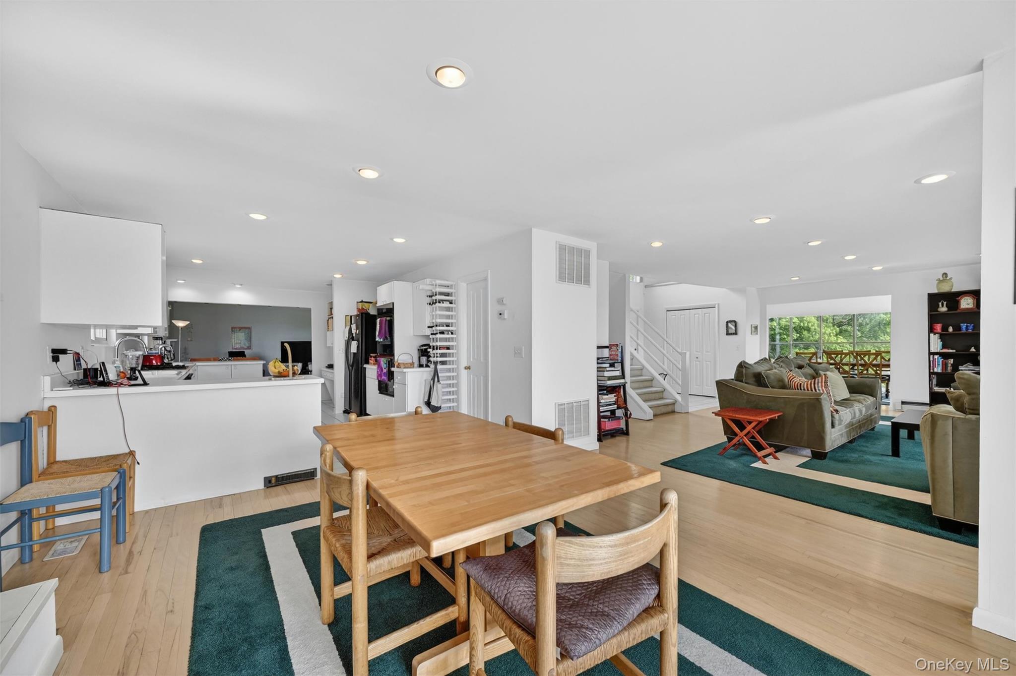 15 Deer Pond Drive Property Photo 14