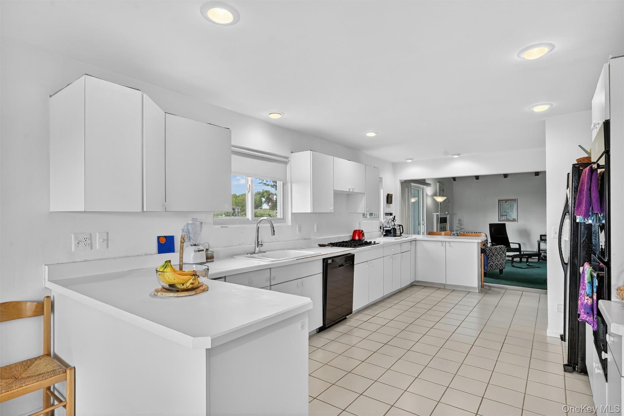 15 Deer Pond Drive Property Photo 16