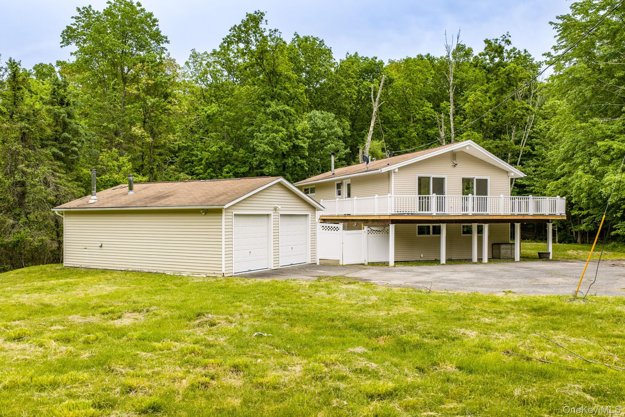 225 Upper Road Property Photo 6