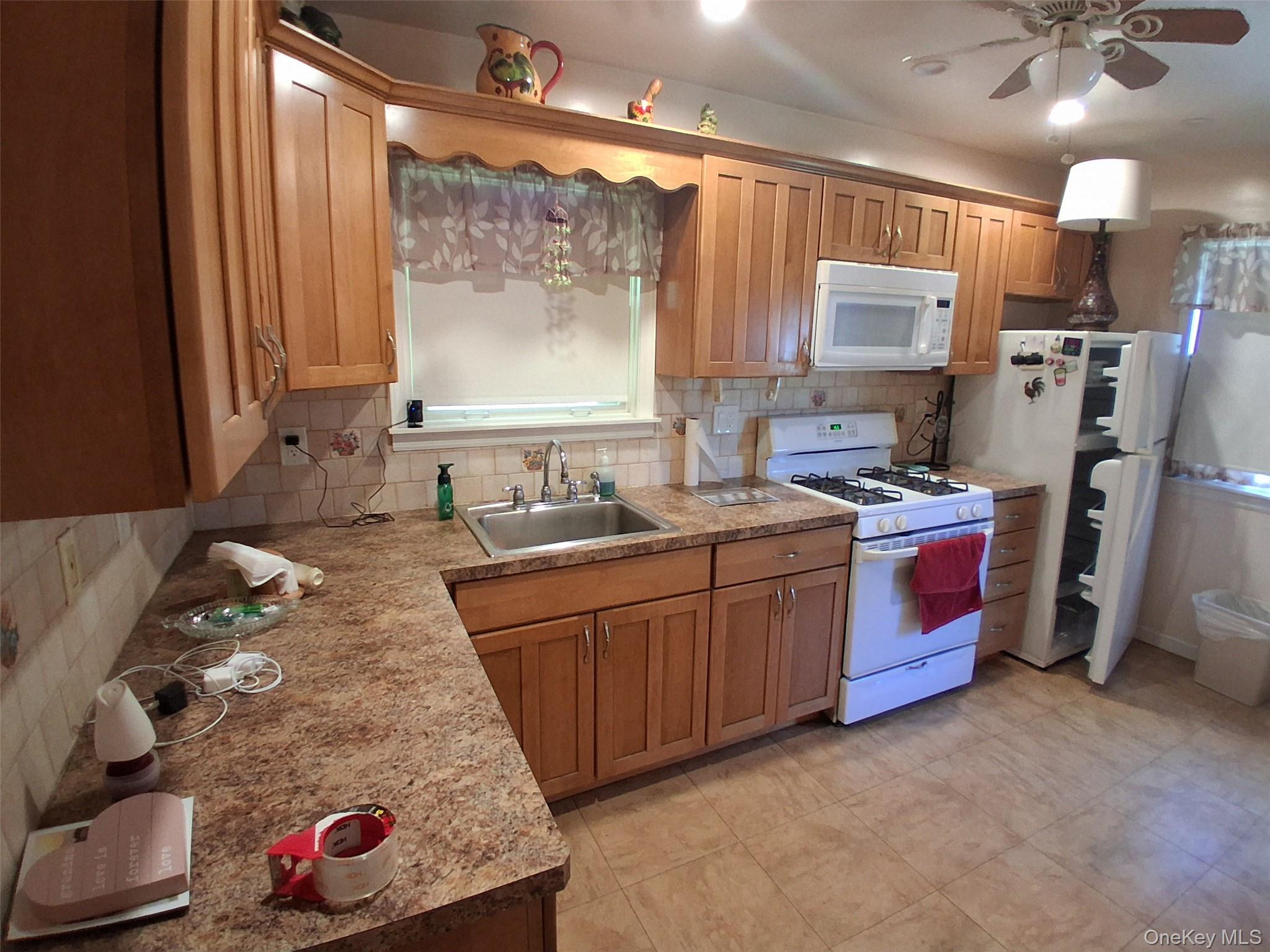 76-37 271st Street Property Photo 2