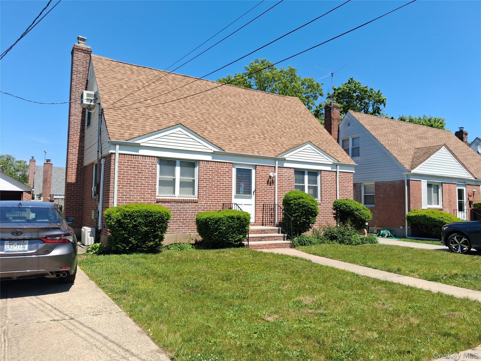 76-37 271st Street Property Photo 13