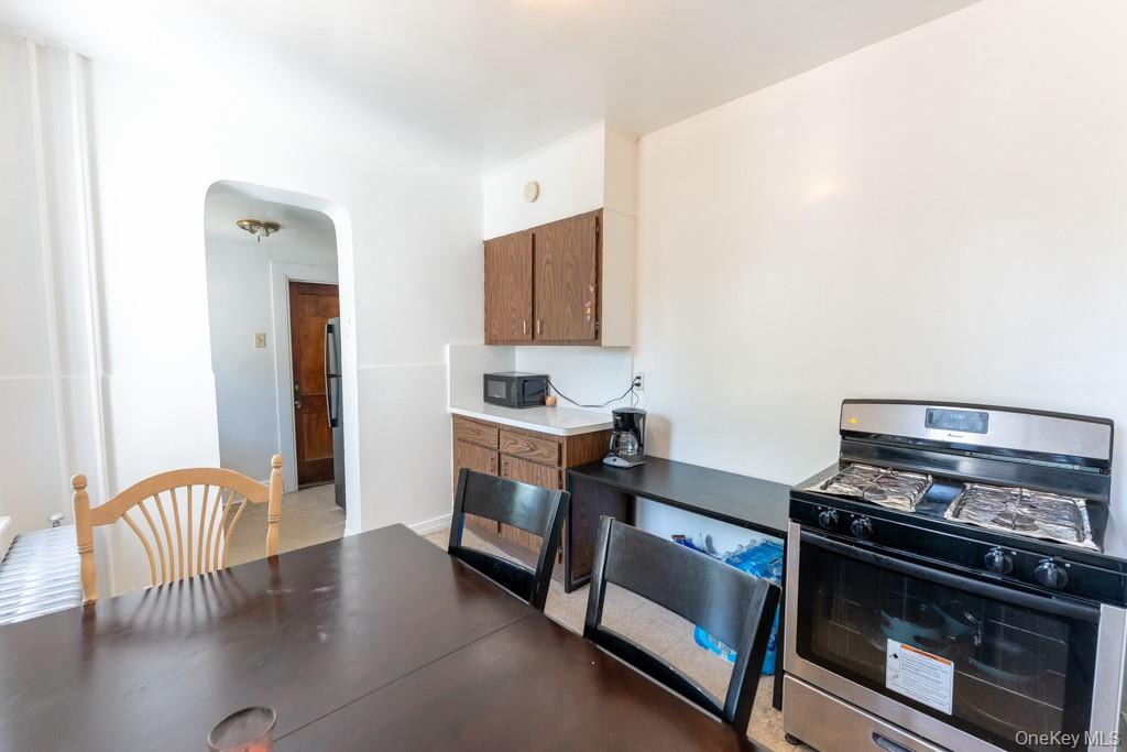 304 Lockwood Avenue Property Photo 16