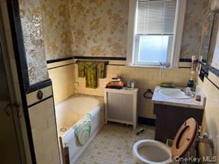 6333 83rd Street Property Photo 4