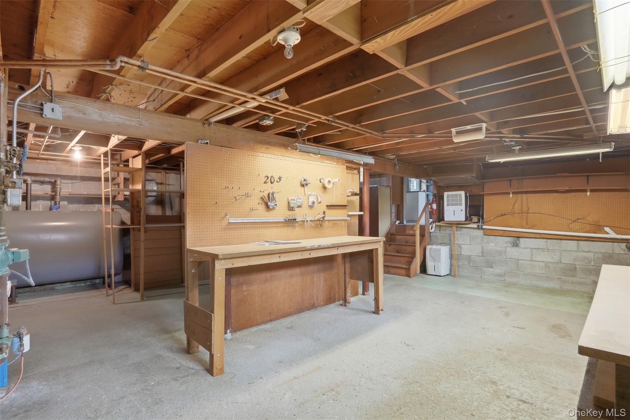 205 East Drive Property Photo 28