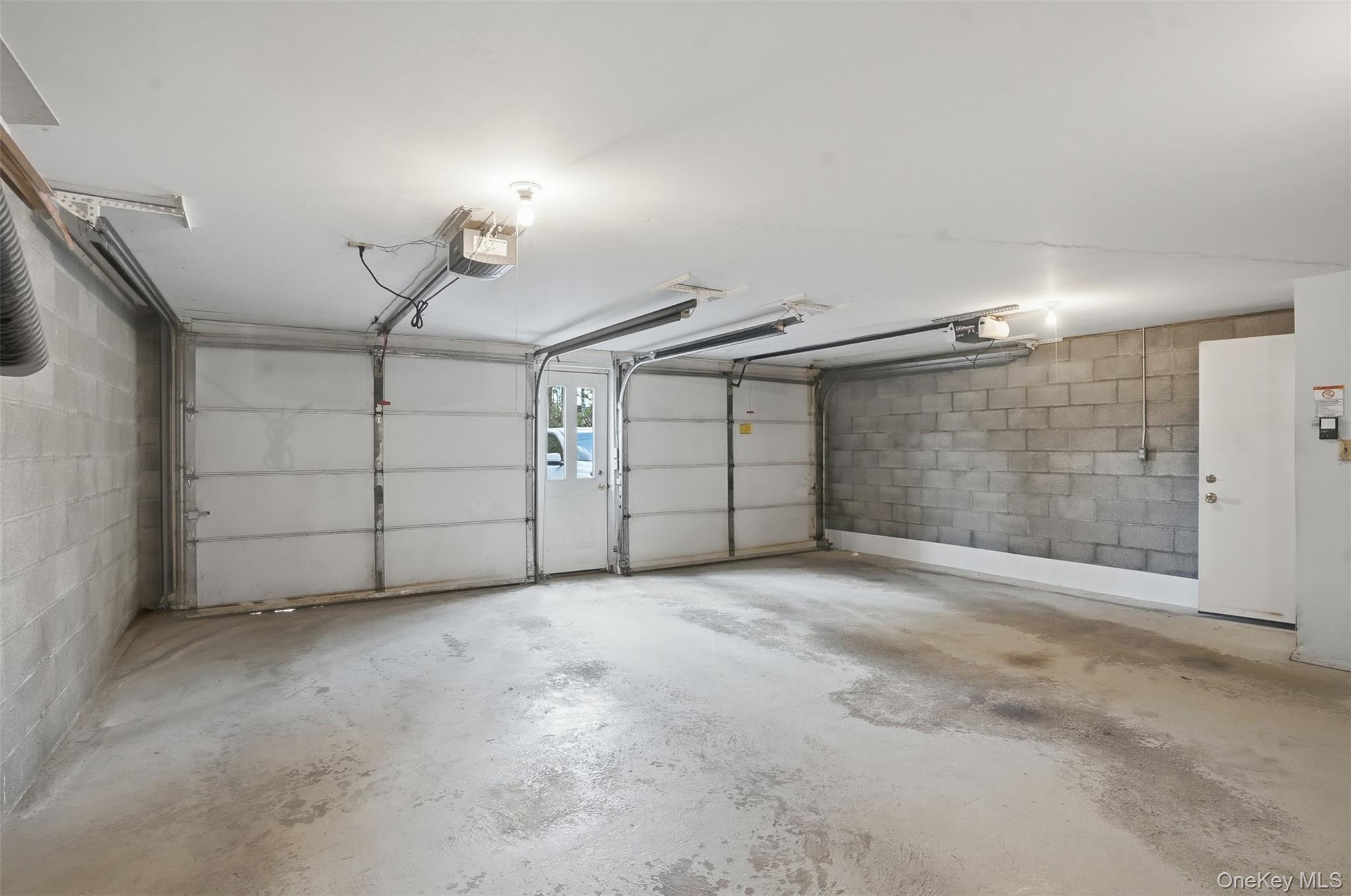 205 East Drive Property Photo 29