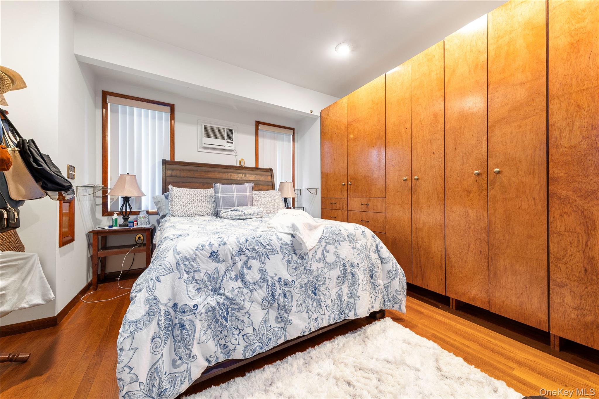 15043 8th Avenue Property Photo 15