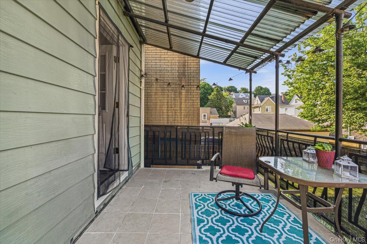 47 Villa Avenue Property Photo 28