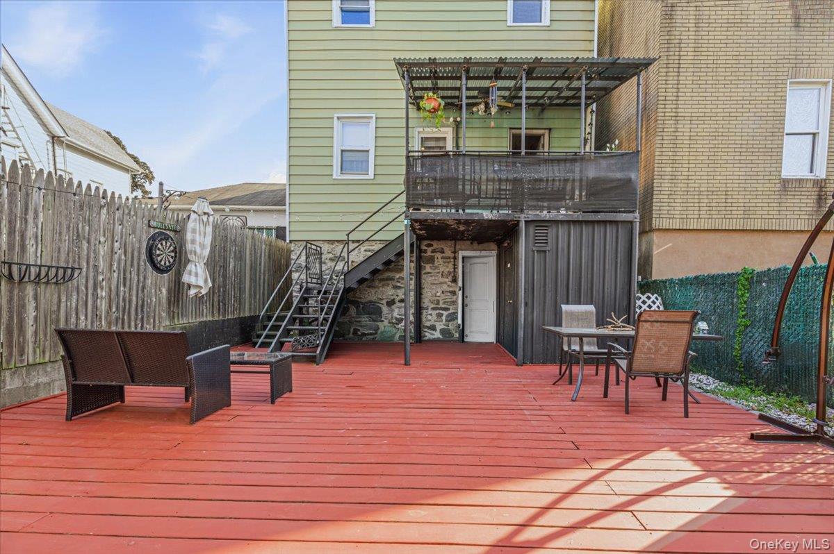 47 Villa Avenue Property Photo 33