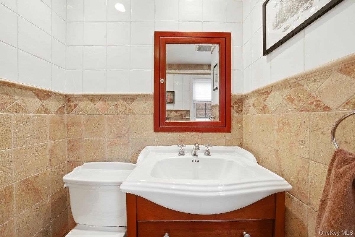 85 Halstead Avenue Property Photo 18