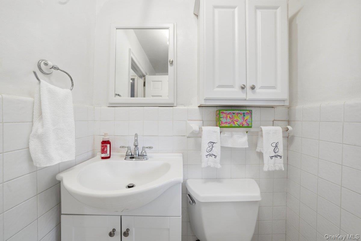 85 Halstead Avenue Property Photo 28