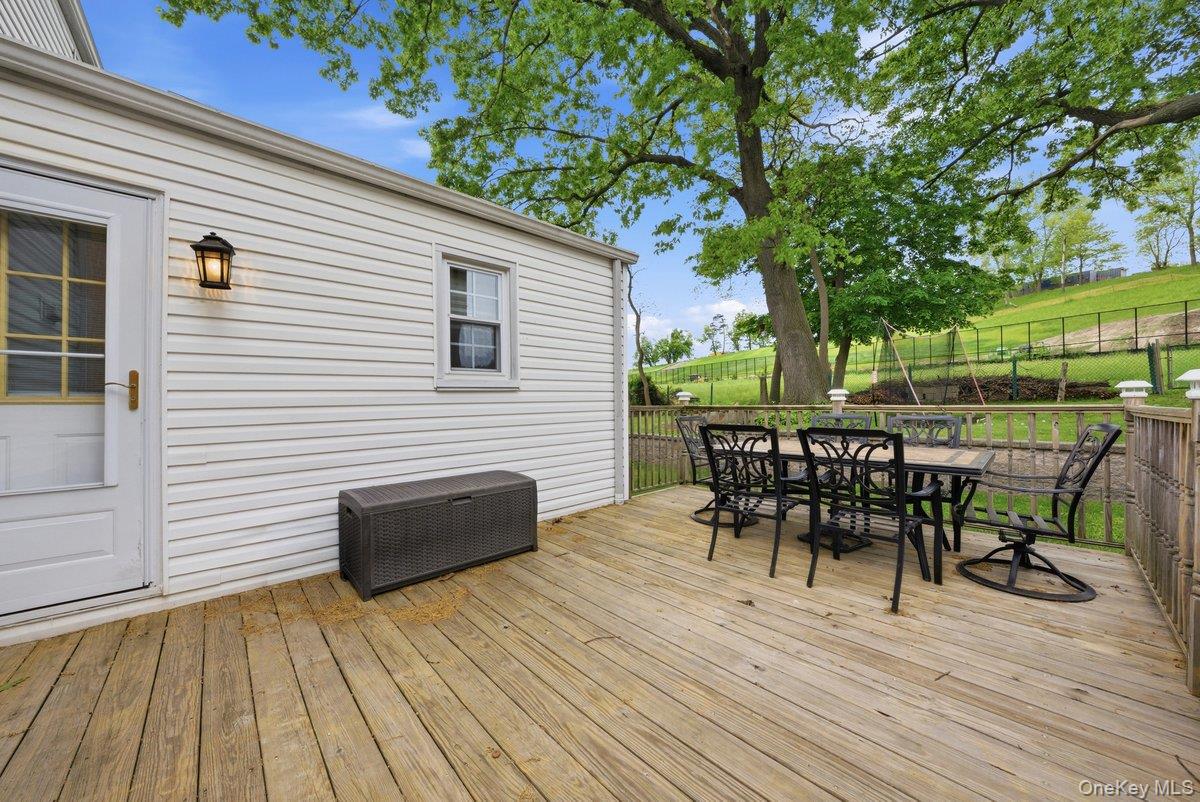 85 Halstead Avenue Property Photo 40