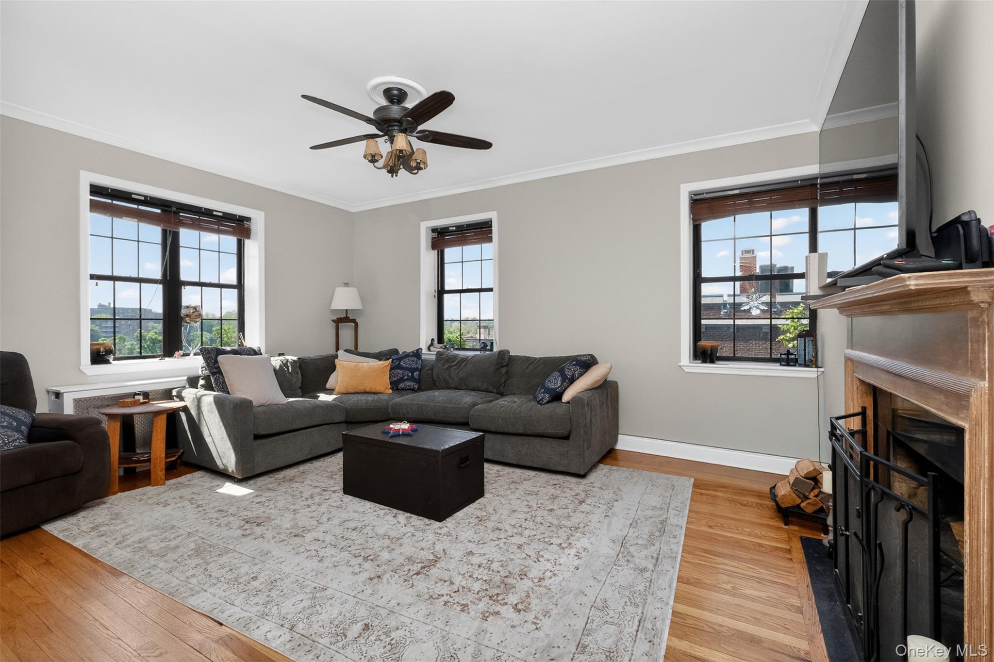 824 Bronx River Road 7c Property Photo 1