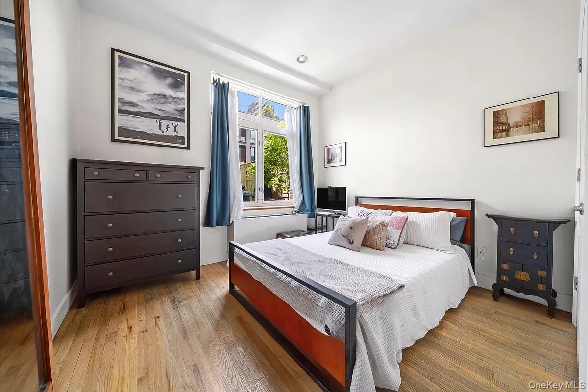 91 Grand Avenue 4d Property Photo 9