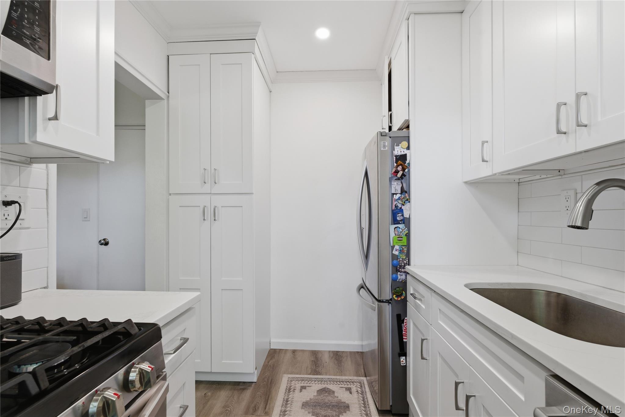 14 Soundview Avenue 28 Property Photo 10