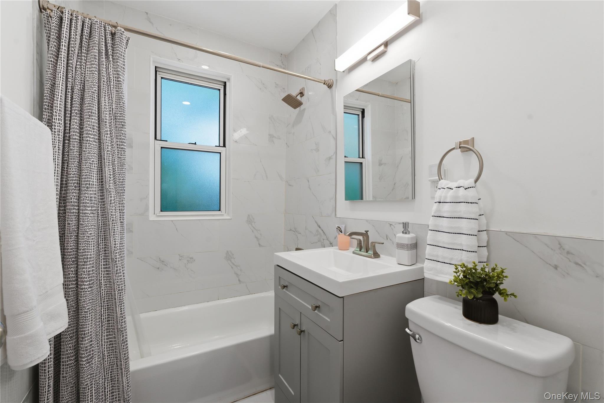 14 Soundview Avenue 28 Property Photo 16