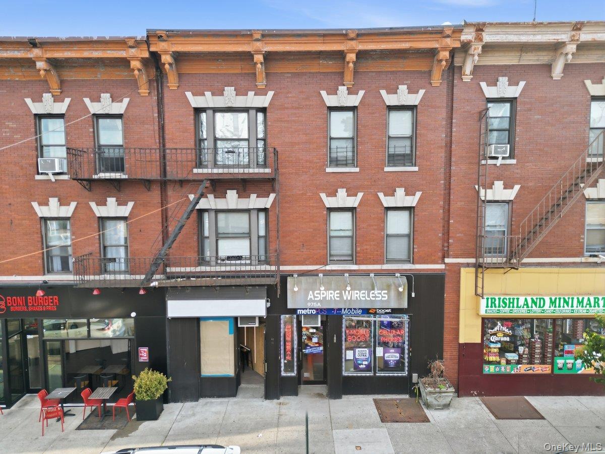 975 Mclean Avenue Property Photo 1