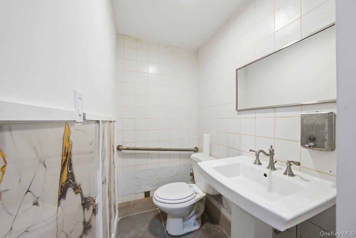 975 Mclean Avenue Property Photo 13