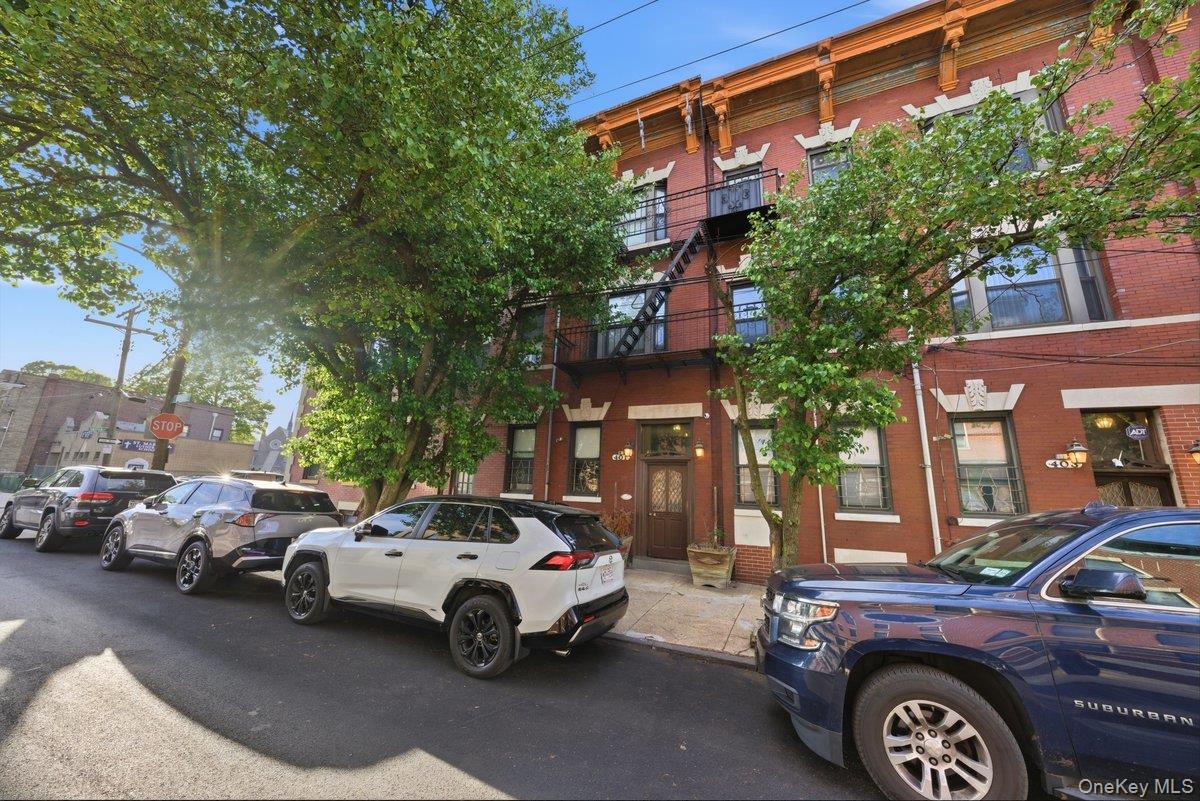 975 Mclean Avenue Property Photo 15