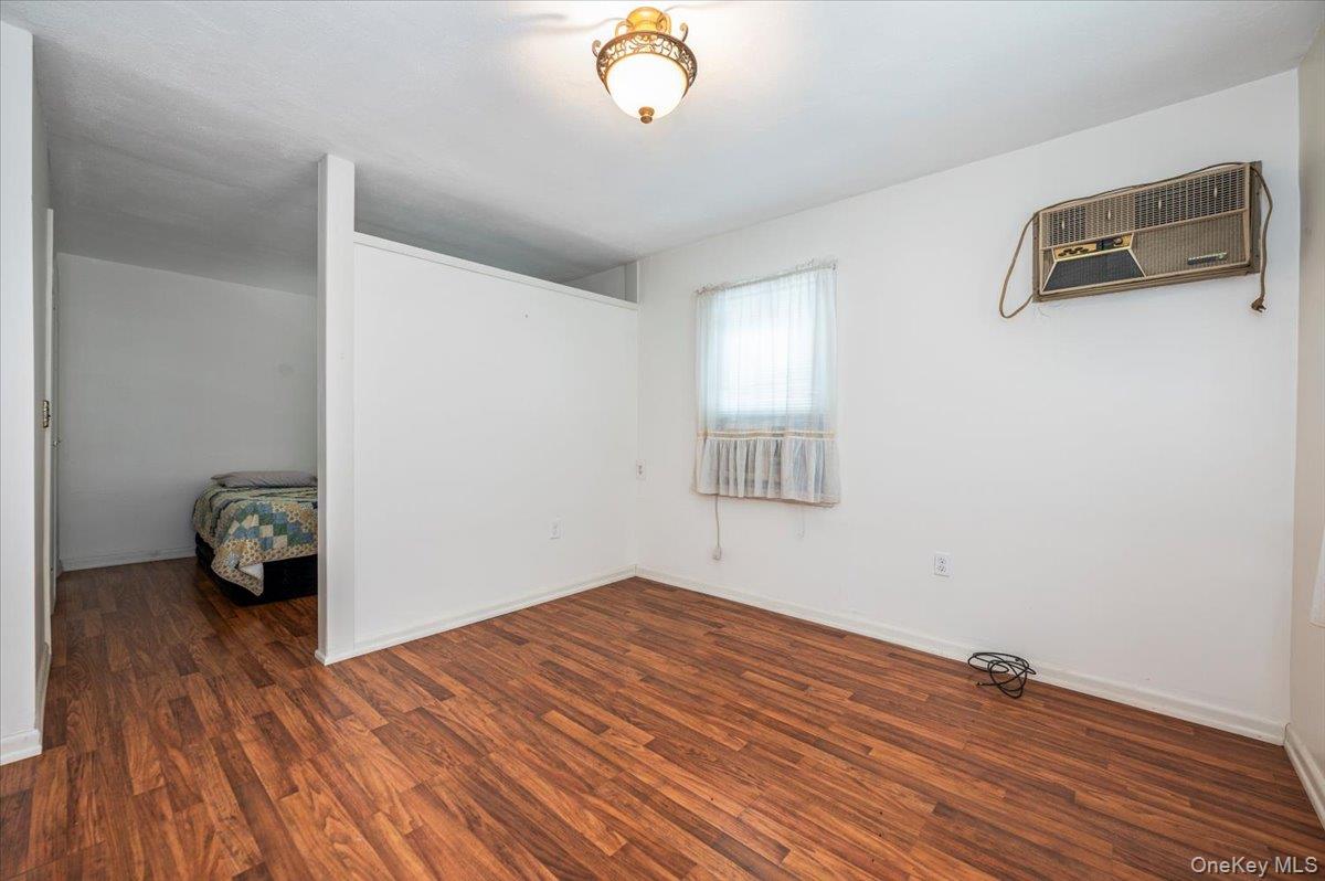 593 Pearl Street Property Photo 14