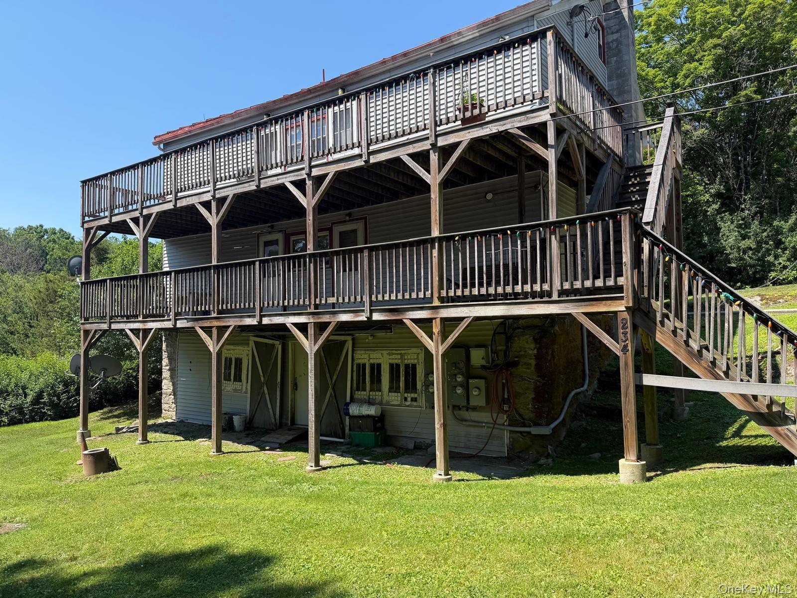 234 Lakeshore Drive