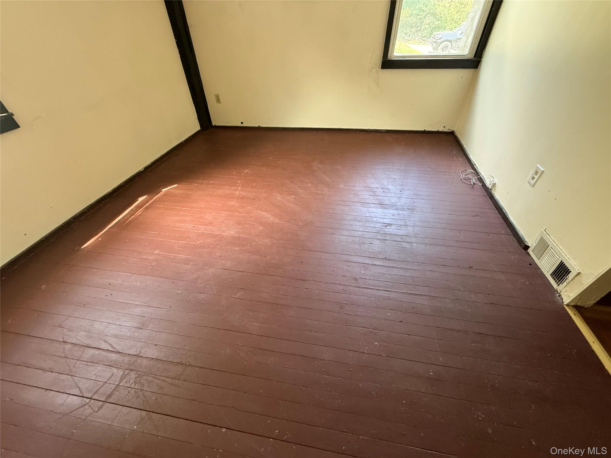 234 Lakeshore Drive Property Photo 12