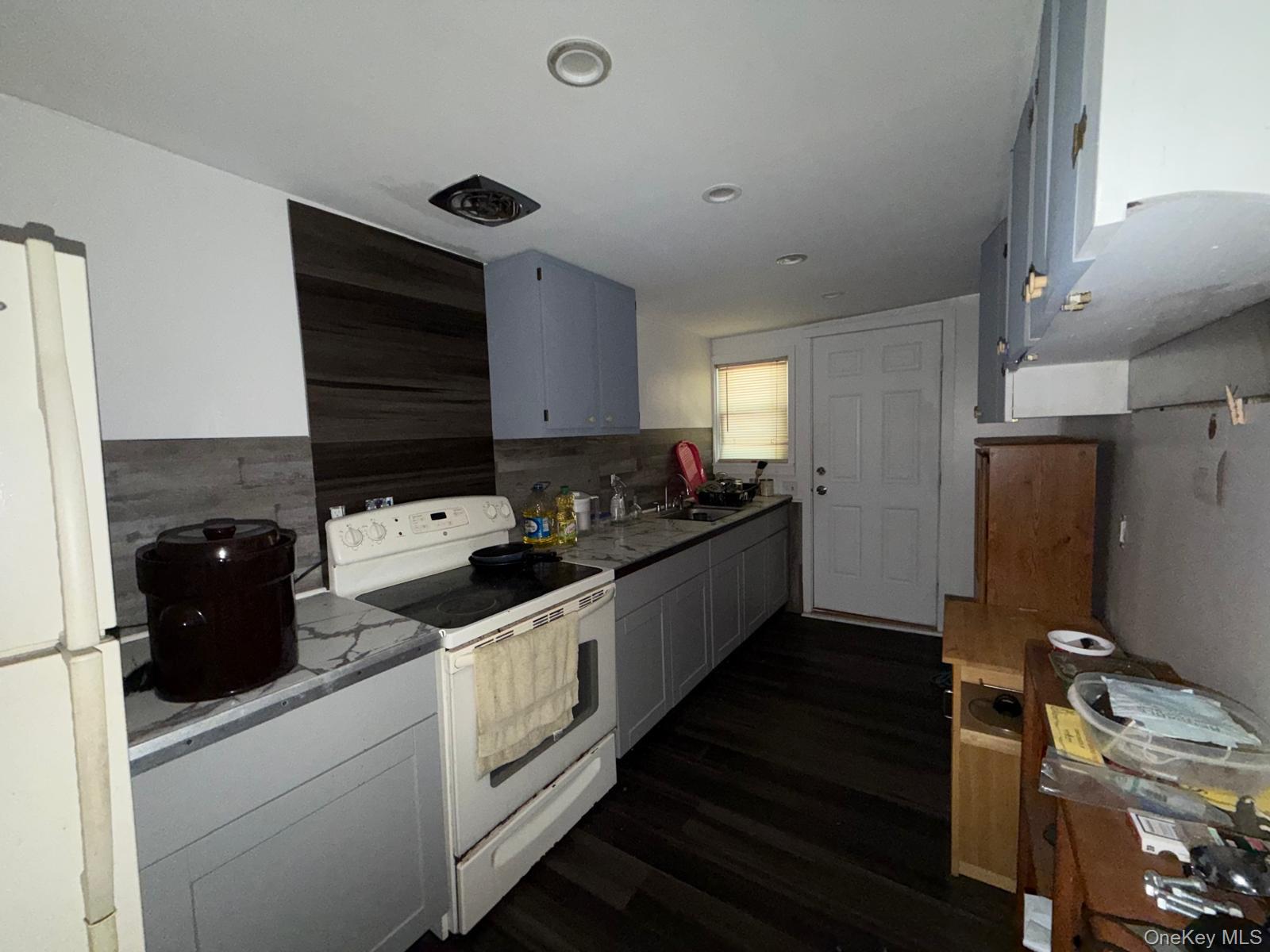 234 Lakeshore Drive Property Photo 22