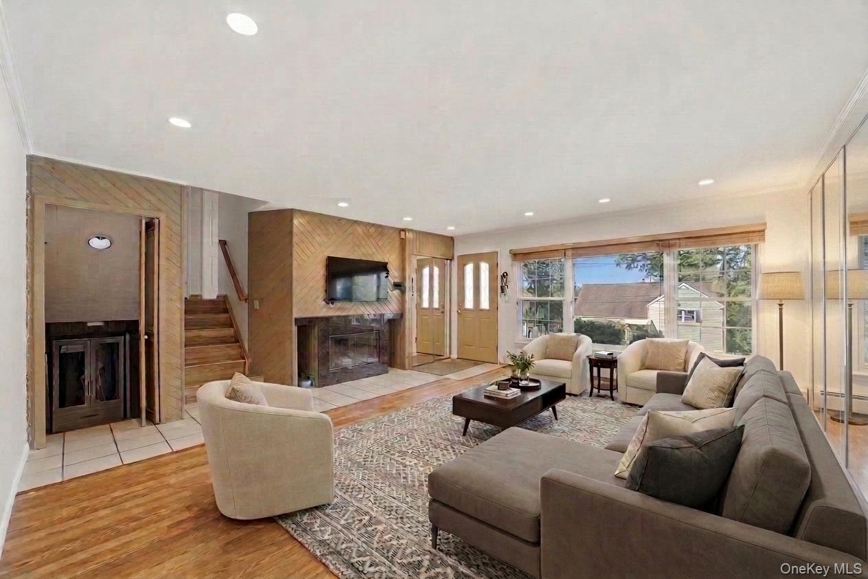 29 Montrose Road Property Photo 4